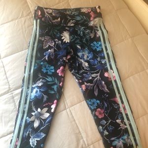 Girls Old Navy Active Large (10-12)